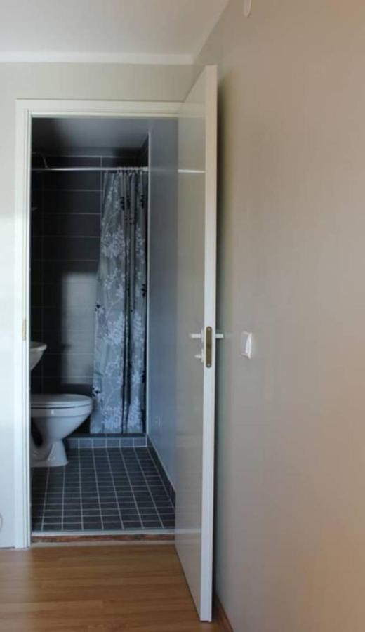 Liisu Kuelalistemaja Appartement Haapsalu Buitenkant foto