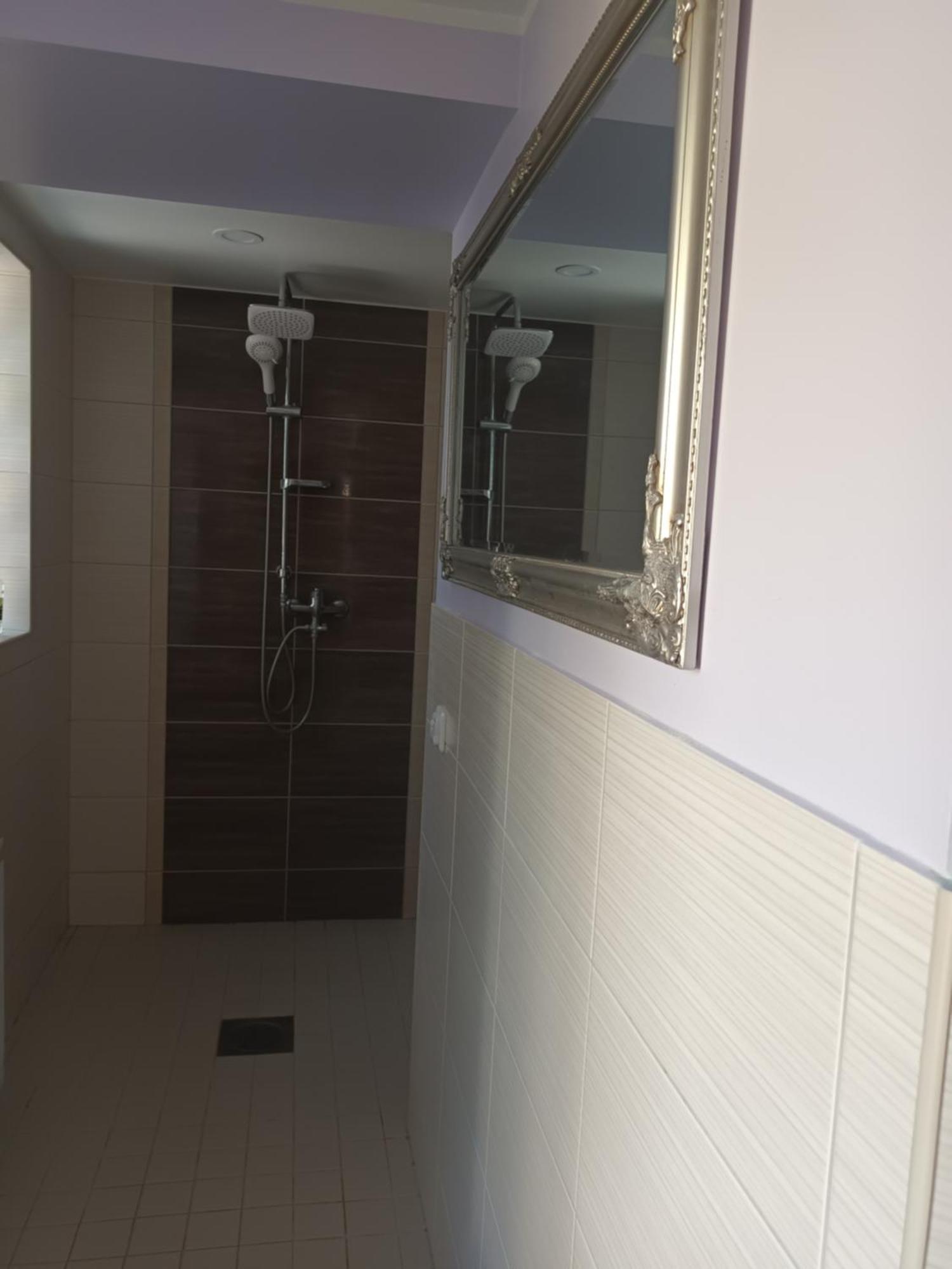 Liisu Kuelalistemaja Appartement Haapsalu Buitenkant foto